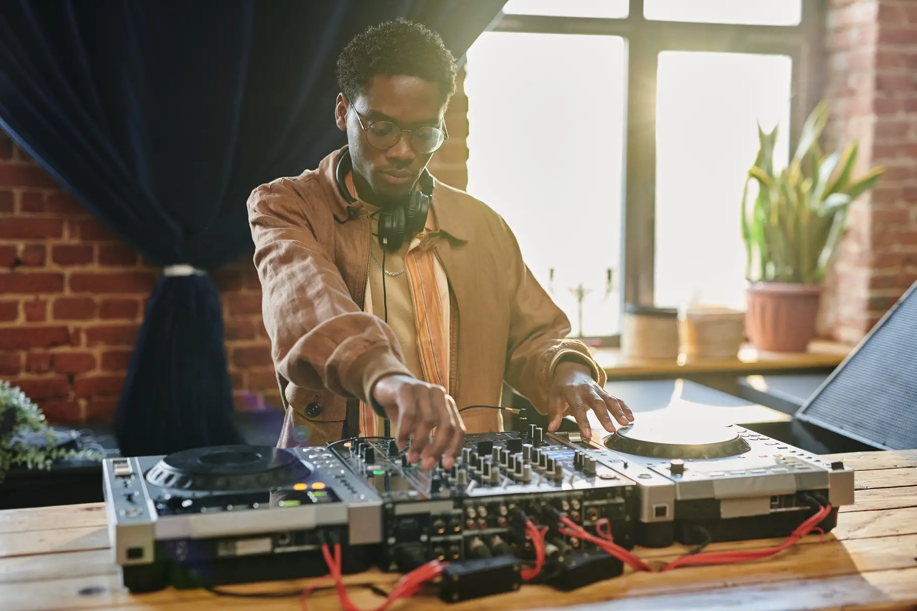 Curso DJ online o presencial